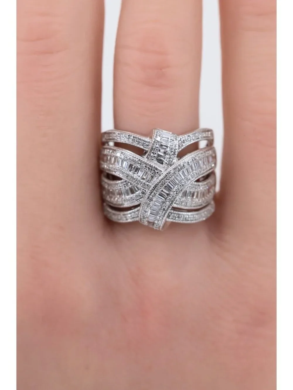 EFFY 14K White Gold 2.00ct Round Baguette Diamond Woven Crossover Ring - Size 7